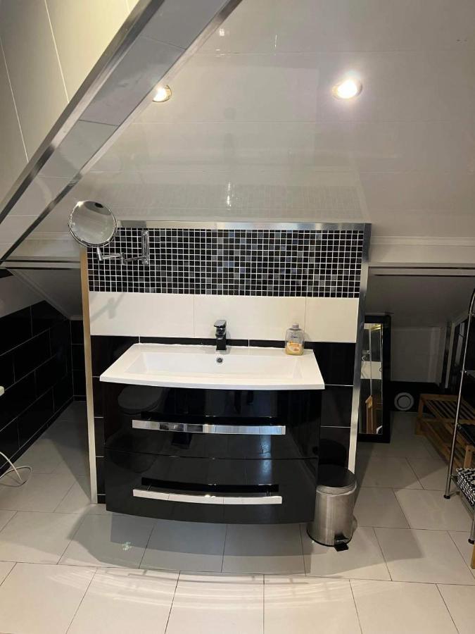 Appartement T LUXE Pierrefitte-sur-Seine Exterior foto